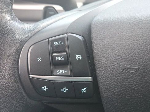 Used 2020 Ford Explorer XLT w/ Equipment Group 202A image 40