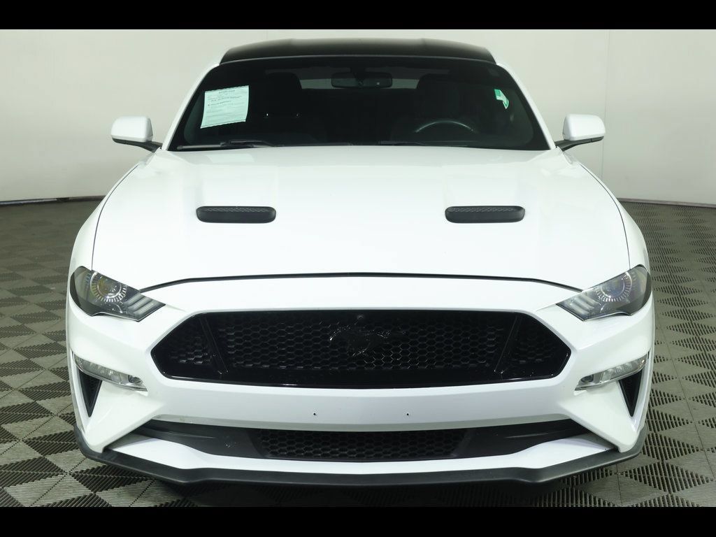 Used 2018 Ford Mustang GT RWD image 9