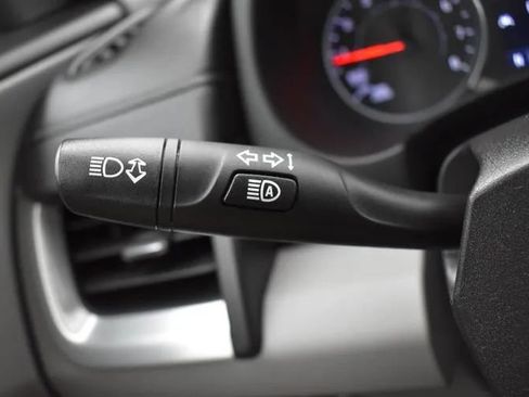 Used 2023 GMC Terrain SLT FWD image 26