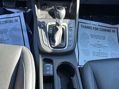 Used 2023 Hyundai Kona Limited image 21