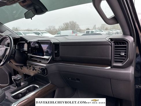 Used 2023 Chevrolet Silverado 1500 LT Trail Boss w/ LT Trail Boss Premium Package image 25