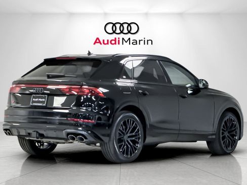 New 2026 Audi SQ8 Prestige image 5