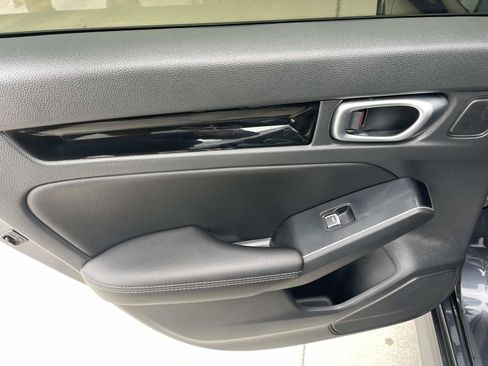 Certified 2023 Honda Civic Touring image 18