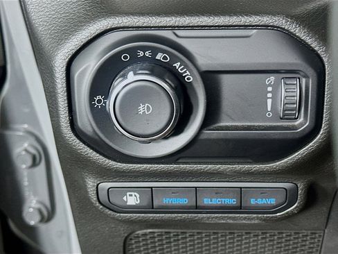 Used 2023 Jeep Wrangler Unlimited w/ 8.4" Radio Group AWD/4WD image 16