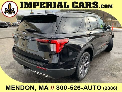 New 2026 Ford Explorer Active w/ Active Comfort Package image 11