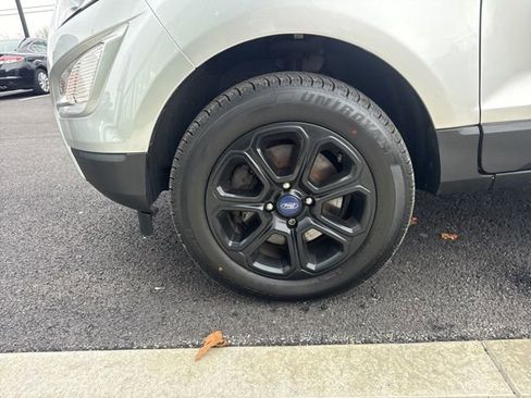 Used 2018 Ford EcoSport SE w/ SE Convenience Package image 8