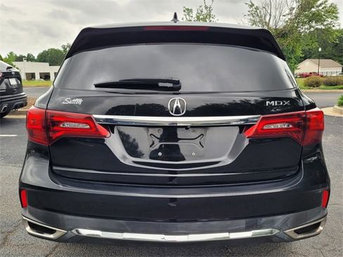 Used 2018 Acura MDX FWD image 10