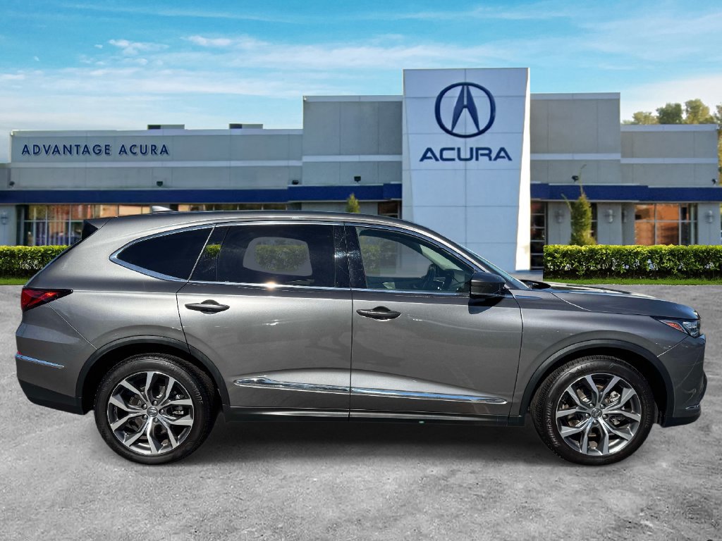 Certified 2024 Acura MDX w/ Technology Package AWD/4WD image 4