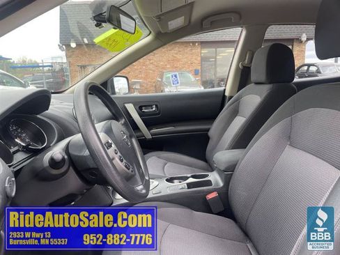 Used 2013 Nissan Rogue SV AWD/4WD image 10