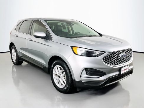 Used 2024 Ford Edge SEL AWD/4WD image 4