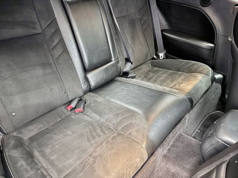 Used 2016 Dodge Challenger SRT w/ Technology Group image 14