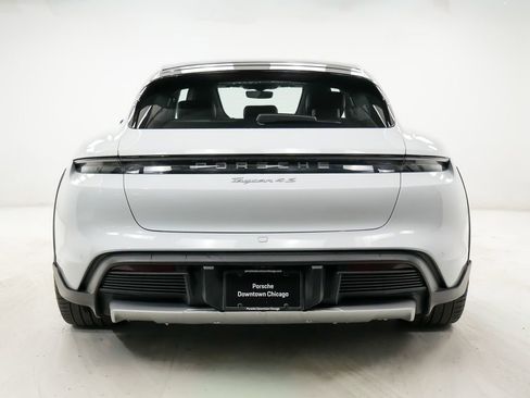 Used 2023 Porsche Taycan 4S w/ Performance Package AWD/4WD image 11