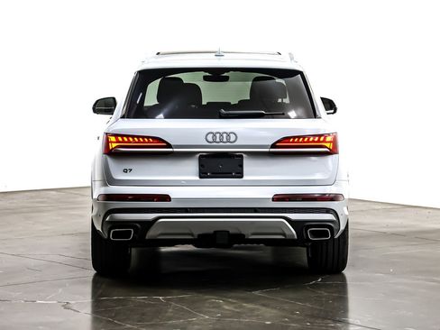 Used 2025 Audi Q7 3.0T Premium Plus w/ Premium Plus Package image 5