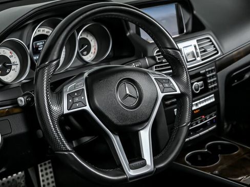 Used 2014 Mercedes-Benz E 550 Cabriolet image 22