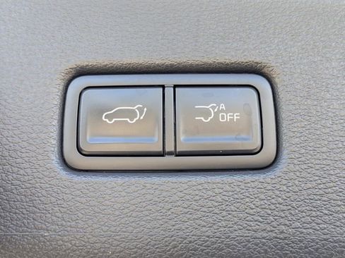 Certified 2025 Kia Telluride S FWD image 16