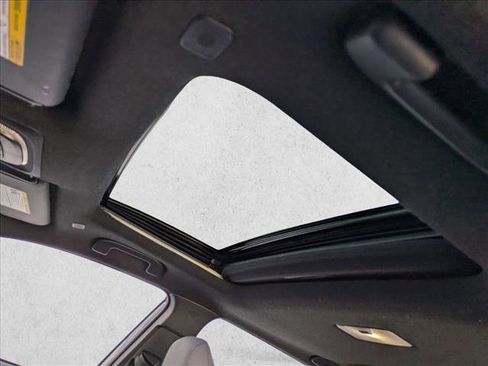 Certified 2025 Toyota Corolla Cross AWD Hybrid w/ Moonroof Package image 15