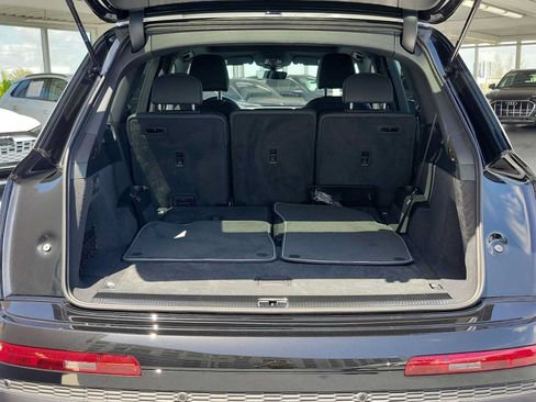 Certified 2026 Audi Q7 3.0T Premium w/ Convenience Plus Package AWD/4WD image 27