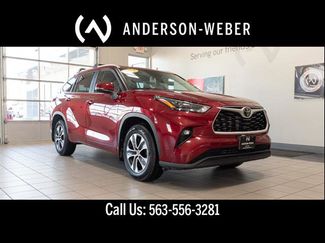 Used 2023 Toyota Highlander XLE video 1