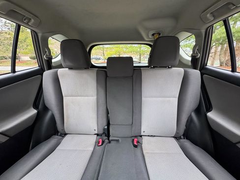 Used 2015 Toyota RAV4 LE image 13