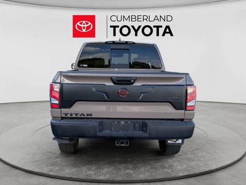 Used 2024 Nissan Titan PRO-4X w/ Pro-4x Convenience Package AWD/4WD image 4