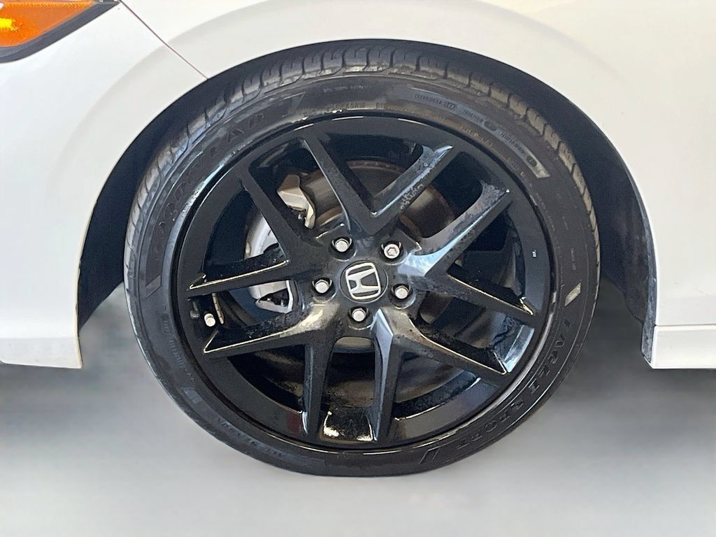 Used 2025 Honda Civic Sport image 28