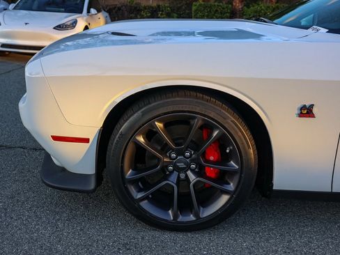 Used 2021 Dodge Challenger R/T Scat Pack w/ Plus Package image 11