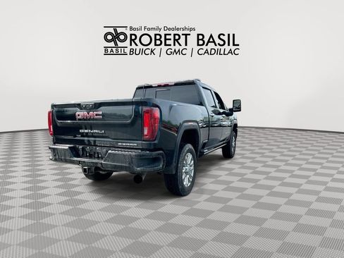 Used 2023 GMC Sierra 3500 Denali AWD/4WD image 8