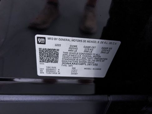 Used 2023 Chevrolet Equinox LT FWD image 35