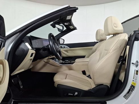 Used 2024 BMW 440i xDrive Convertible AWD/4WD image 15