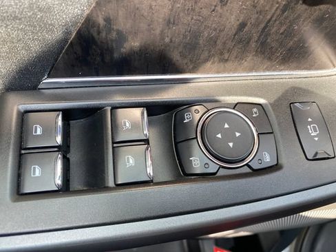 Used 2025 Ford F350 Lariat AWD/4WD image 15
