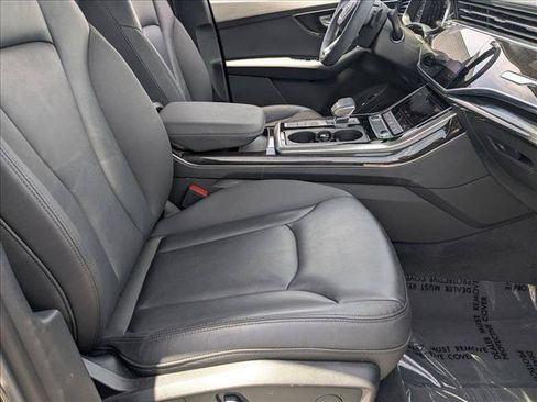 Used 2023 Audi Q7 2.0T Premium w/ Convenience Package AWD/4WD image 19