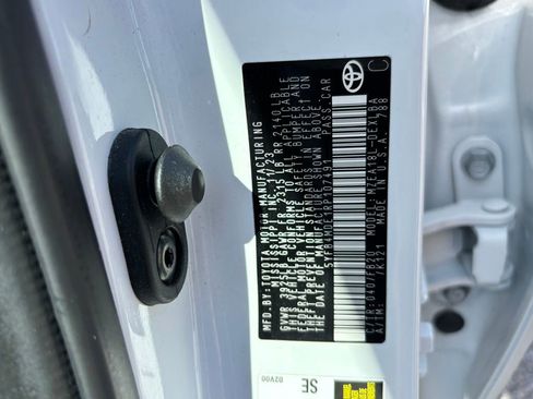 Used 2024 Toyota Corolla LE FWD image 26