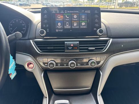 Certified 2019 Honda Accord Touring image 19