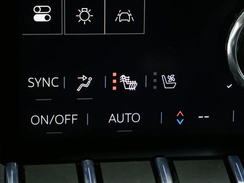 New 2026 GMC Terrain Denali w/ LPO, Black Badging Package image 28