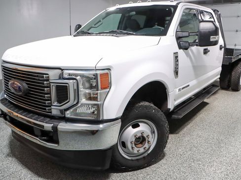 Used 2022 Ford F350 XLT image 33