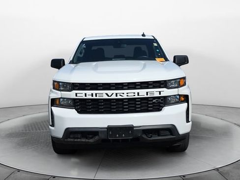 Used 2022 Chevrolet Silverado 1500 Custom w/ Safety Confidence Package AWD/4WD image 3