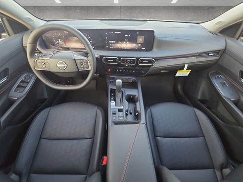 New 2026 Nissan Sentra SR image 3