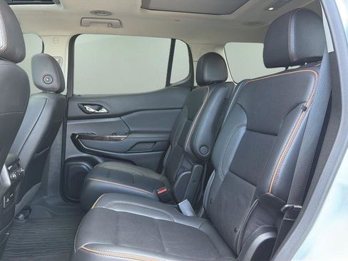 Used 2023 GMC Acadia AT4 w/ Technology Package image 21