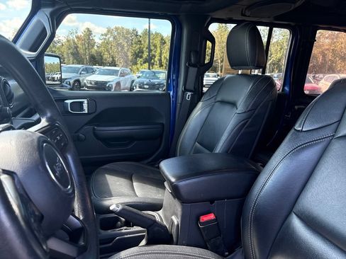 Used 2020 Jeep Wrangler Unlimited Sport AWD/4WD image 4