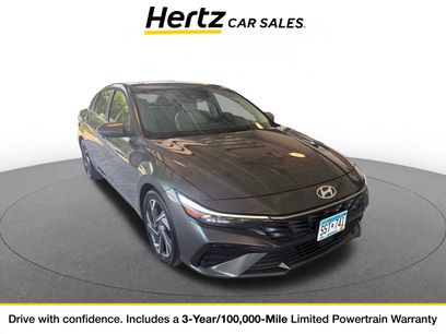 Used 2025 Hyundai Elantra Limited