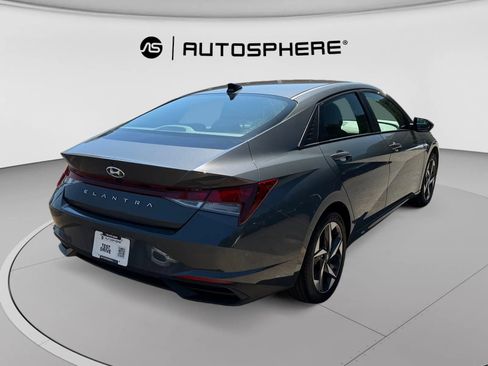 Used 2023 Hyundai Elantra SEL w/ Convenience Package FWD image 10