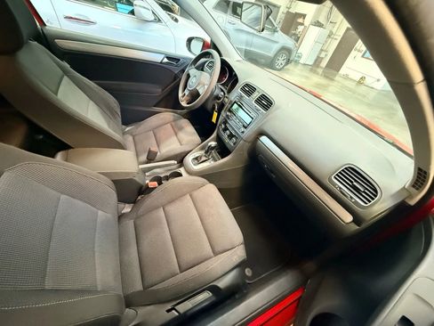 Used 2012 Volkswagen Golf 2-Door image 13