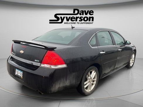 Used 2011 Chevrolet Impala LTZ image 4