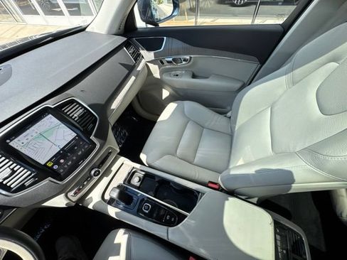 Certified 2025 Volvo XC90 B6 Plus w/ Protection Package Premier AWD/4WD image 22