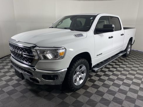 Used 2023 RAM 1500 Lone Star AWD/4WD image 10