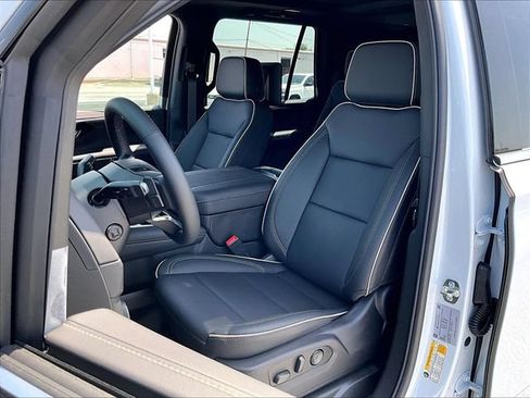 New 2026 Chevrolet Tahoe Premier AWD/4WD image 10