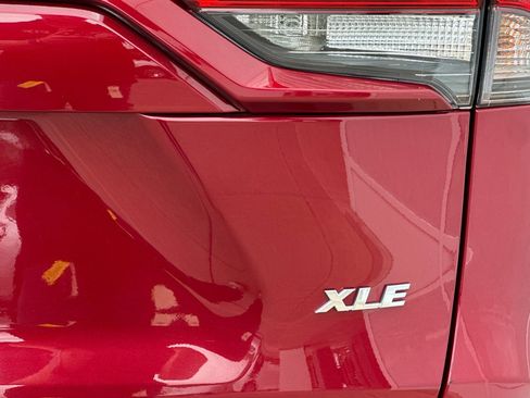 Used 2025 Toyota RAV4 XLE image 34