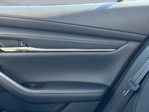 Used 2019 MAZDA MAZDA3 Sedan image 14