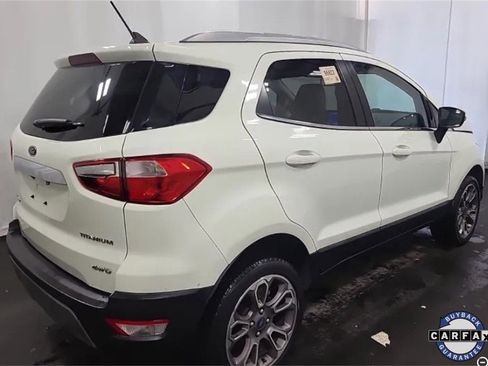Used 2021 Ford EcoSport Titanium image 4