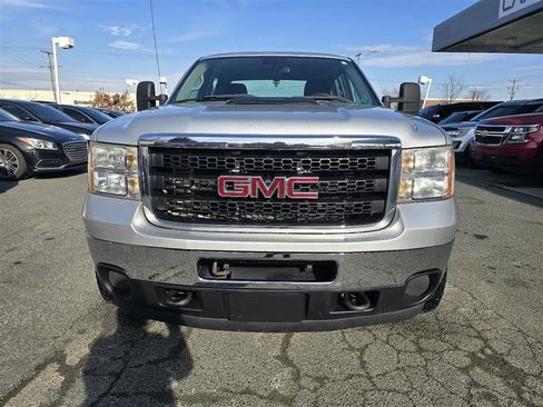 Used 2012 GMC Sierra 3500 W/T image 2